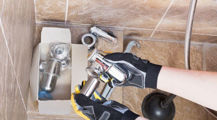 Professional gutter cleaning in Monticello, IA